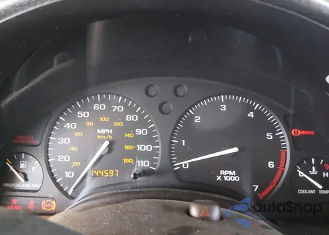 1998 Saturn Sl1 z USA, uszkodzony, nr VIN 1G8ZG5287WZ217210